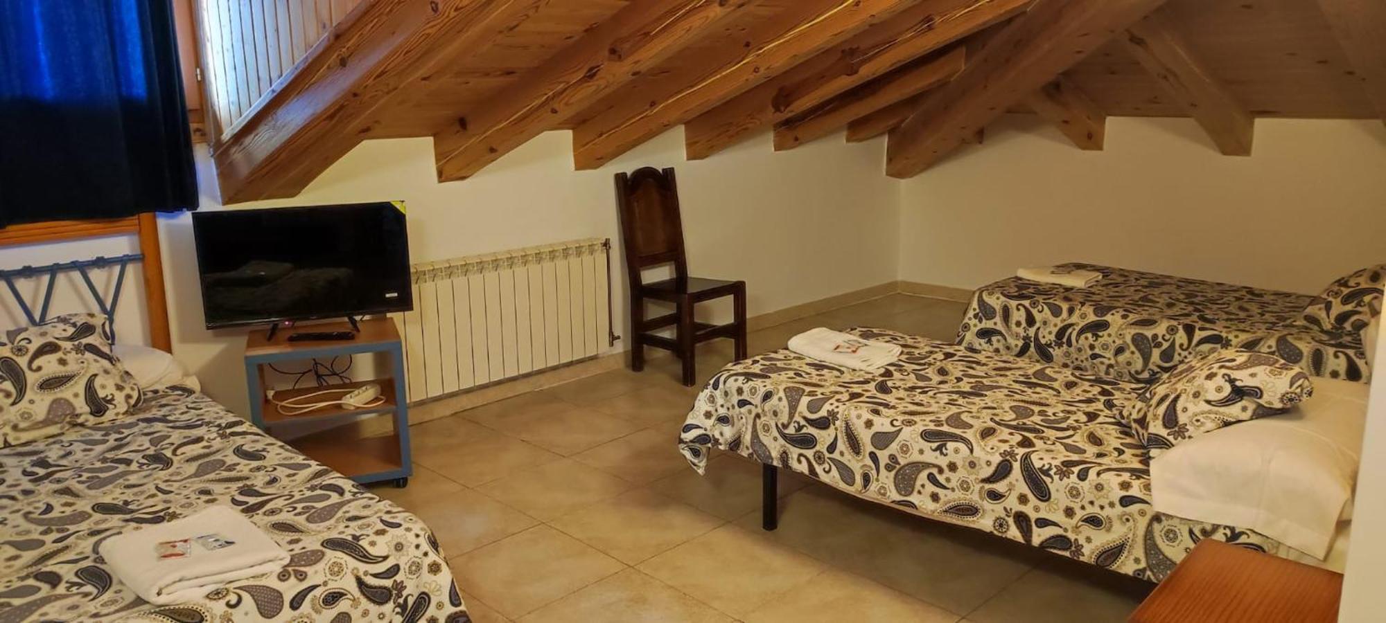 Altogredos Hotel Rural Y Apartamentos Turisticos هووس ديل إسبينو المظهر الخارجي الصورة