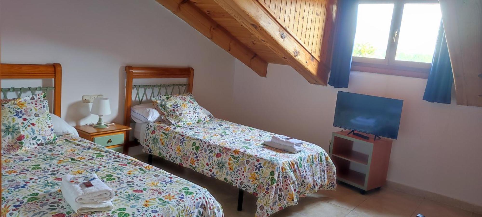 Altogredos Hotel Rural Y Apartamentos Turisticos هووس ديل إسبينو المظهر الخارجي الصورة