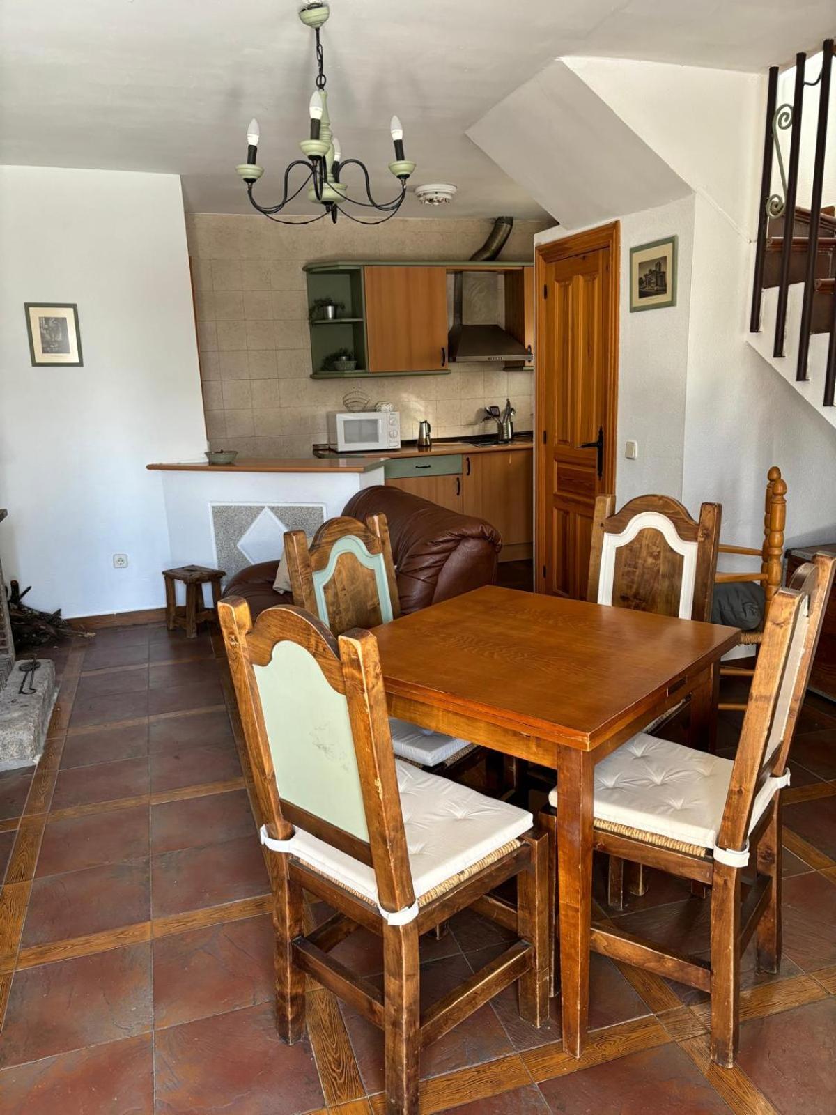 Altogredos Hotel Rural Y Apartamentos Turisticos هووس ديل إسبينو المظهر الخارجي الصورة
